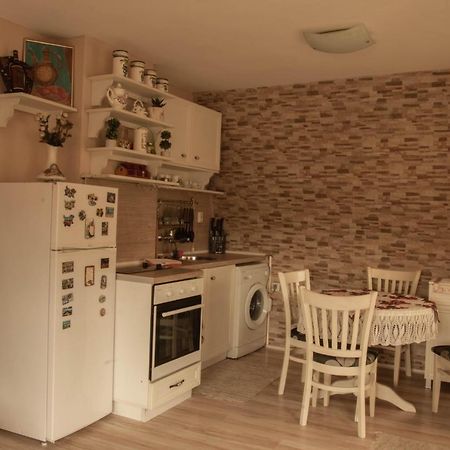 Апартамент Морско Бижу Burgas City Exterior foto