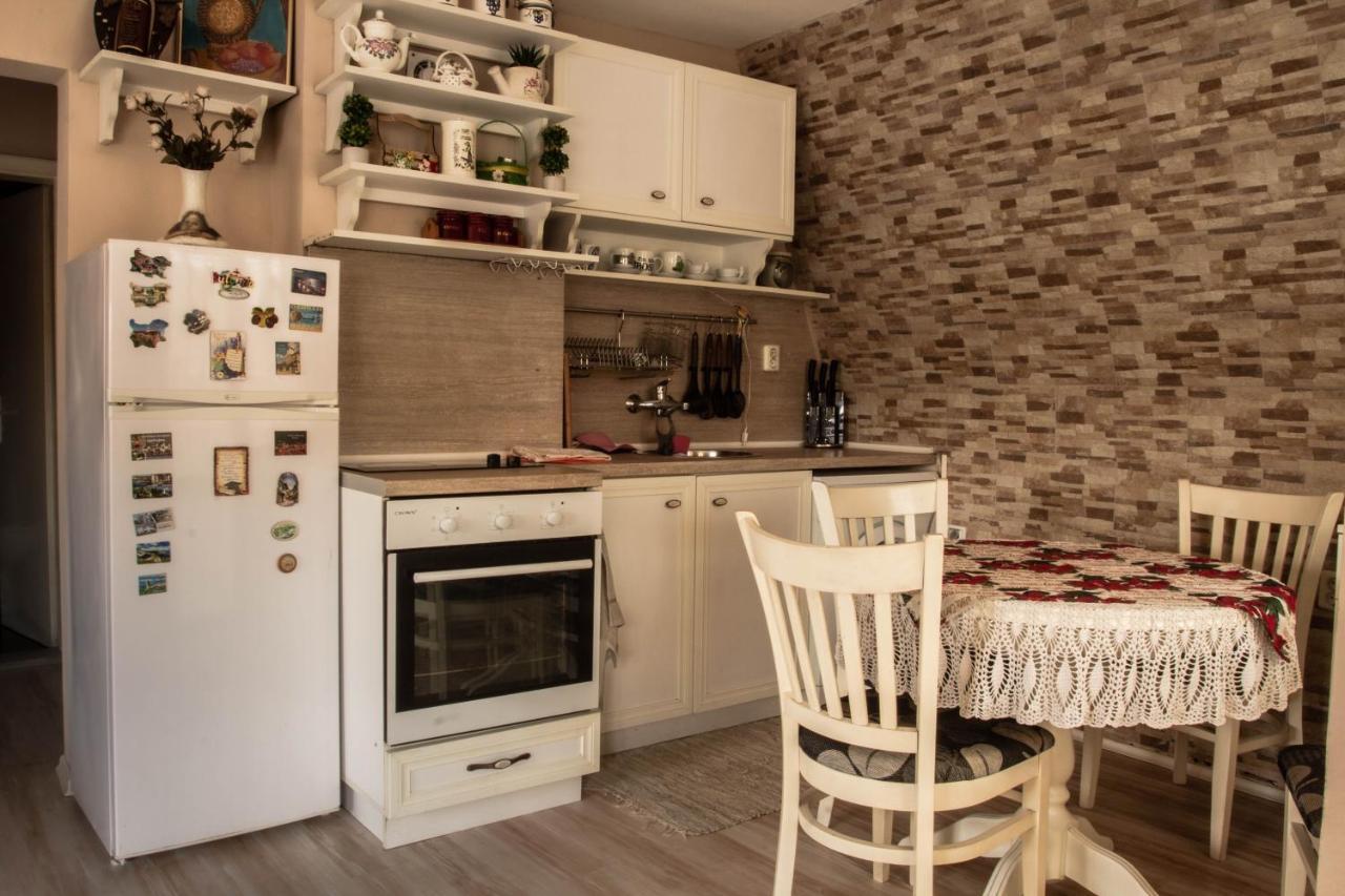 Апартамент Морско Бижу Burgas City Exterior foto